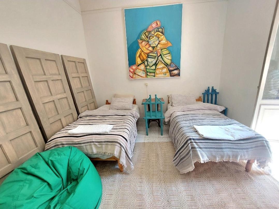 Arab Hostel, Welcoming All Solo And Groups Travellers But, Unmarried Couples Not Allowed Alejandría Exterior foto