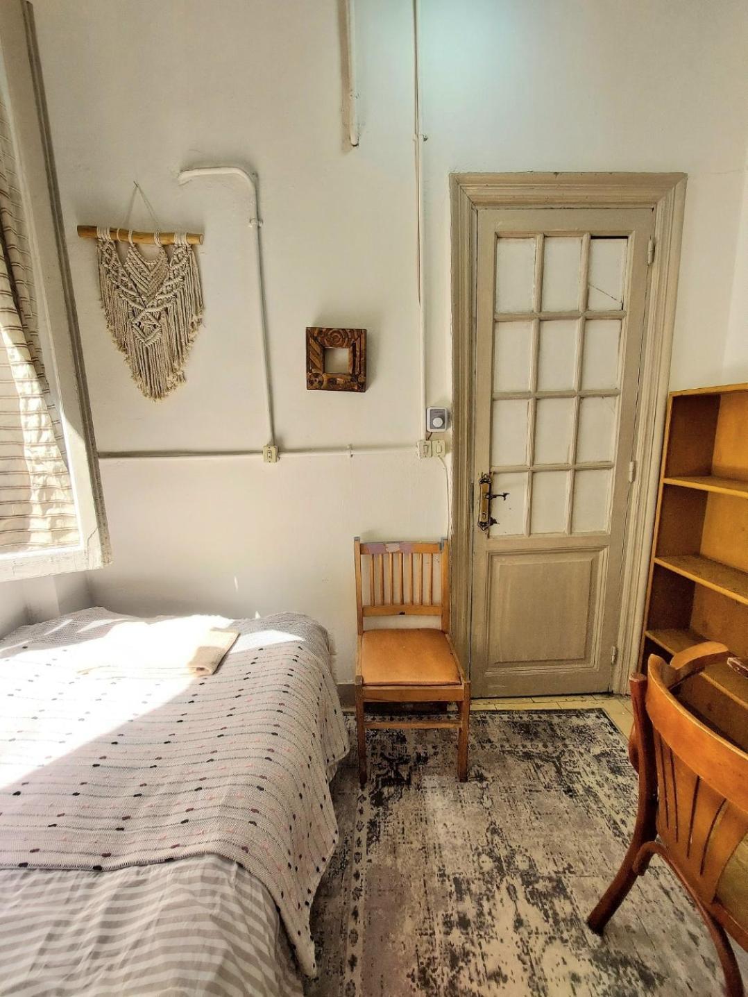 Arab Hostel, Welcoming All Solo And Groups Travellers But, Unmarried Couples Not Allowed Alejandría Exterior foto